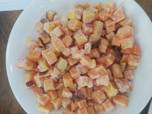 Patates douces surgelées IQF de qualité supérieure, pelées, en cubes, origine Vietnam, nettoyées, prêtes à l'exportation, goût frais, offres en gros - Product Image 2