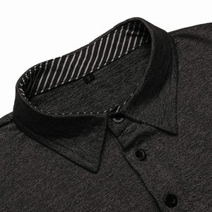 Polo de golf pour homme, coupe ajustée, couleur noire, séchage rapide, manches courtes, idéal pour l'été. - Product Image 6