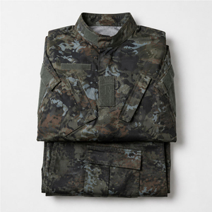 Uniforme militaire de haute qualité, respirant, uniforme professionnel des forces armées avec un design moderne et une construction en tissu durable - Product Image 4