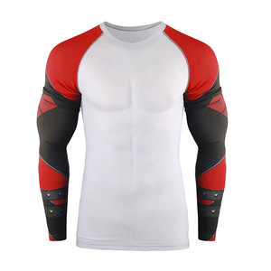 เสื้อคอมเพรสชั่นแขนยาวผู้ชายรุ่นใหม่ คุณภาพสูง ผลิตจากไนลอนและสแปนเด็กซ์ เหมาะสำหรับออกกำลังกายและฟิตเนส ระบายอากาศได้ดี ยืดหยุ่นได้ - Product Image 1