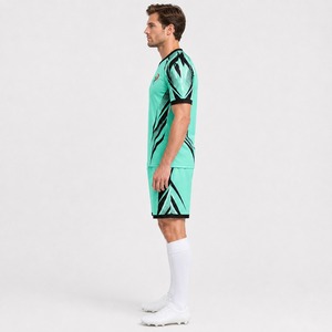Uniforme de Fútbol Personalizado Sublimado en Poliéster Transpirable, Ligero y de Secado Rápido para Equipos Escolares, Clubes y Academias - Product Image 4