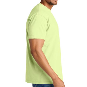 T-shirt à manches courtes vert menthe pour homme, t-shirt à col rond extensible confortable avec poche plaquée minimaliste sur le côté gauche - Product Image 6