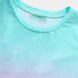 เสื้อยืดกีฬาผู้ชาย ระบายเหงื่อ แห้งเร็ว สำหรับออกกำลังกาย แขนสั้น ผ้าขนแกะเมอริโน 100% เนื้อผ้านุ่มด้านหน้า - Product Image 3