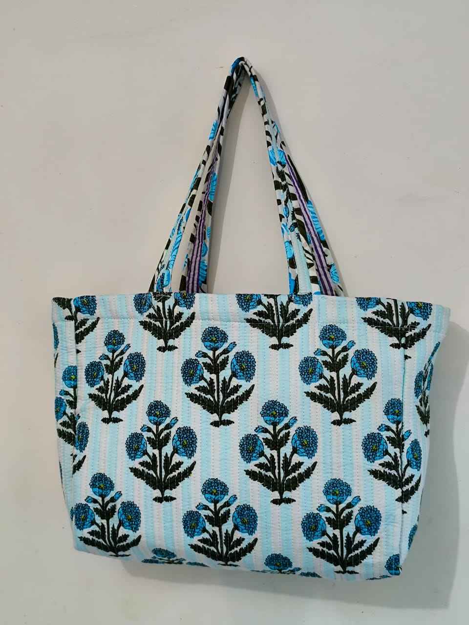 ตามที่แสดงในภาพ