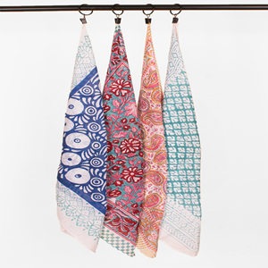 Bandana en coton imprimé au bloc, 21x21 pouces, toucher doux, motifs personnalisés acceptés, style plage et extérieur, multifonction, fabricant - Product Image 3