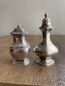 Ensemble de salières et poivrières en métal personnalisées avec logo pour cadeaux promotionnels, restaurants et usage en cuisine - Product Image 2