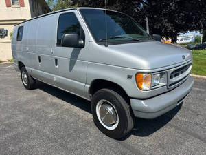 Gran Demanda, Venta al Por Mayor de Camionetas Ford E-250 Usadas, Modelo Antiguo 2000, LISTAS PARA ENVIAR, ENTREGA 24/7 - Product Image 2