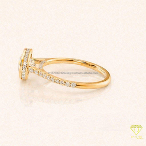 Anillo de Compromiso de Moissanita de Calidad de Exportación Exclusiva para Propuesta de Matrimonio, Aniversario y Ocasiones de Regalo Disponible al Mejor Precio - Product Image 5
