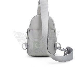 Bolsa de Cintura con Cierre de Cuero - Almacenamiento Elegante para Viajes, Deportes y Uso Diario - Product Image 6