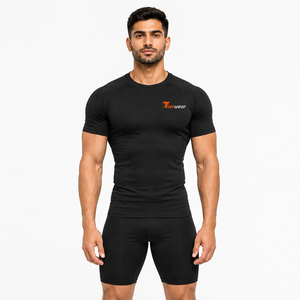 T-shirt de compression athlétique pour homme 230 GSM en polyester et élasthanne extensible, séchage rapide, pour entraînement sportif, fournisseur OEM - Product Image 1