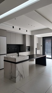 MiyaStone - Losa de Calacatta Blanca Impresa en 3D para Proyectos Residenciales Modernos, Venta al por Mayor - Product Image 2