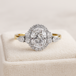 Anillo de Compromiso de Oro Blanco de 14K Original y Exclusivo con Moissanita Ovalada de 6x7.50mm, Certificado IGI, para Fiesta - Product Image 5