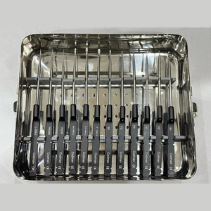 Lot de 14 curettes cervicales Codman Microdiscectomy Karlin avec plateau - Product Image 1