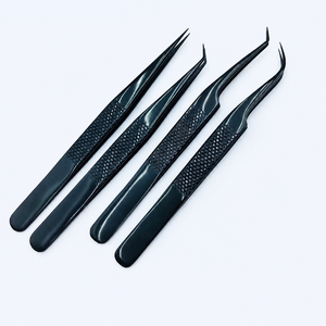 HARRAR GROUP COMPANIES Pince à épiler professionnelle noire en acier inoxydable courbé de 13 cm, durable, réutilisable, à pointe lisse pour cils - Product Image 1