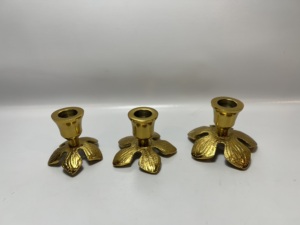 Candelabro Creativo de Aluminio Dorado con Figura de Reno Descansando, Soporte para Velas, Decoración Navideña al por Mayor - Product Image 5