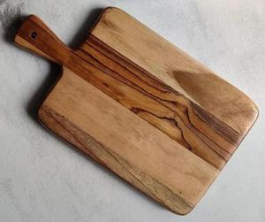 Planche à découper en bois, design 2026, pour la viande, le fromage, les charcuteries, avec poignée, forme rectangulaire - Product Image 5