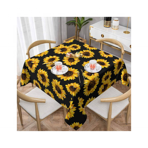 Nappe brodée écologique certifiée GOTS 60x84 pouces à fleurs bleu foncé Tailles personnalisées disponibles Idéal pour les événements spéciaux - Product Image 6