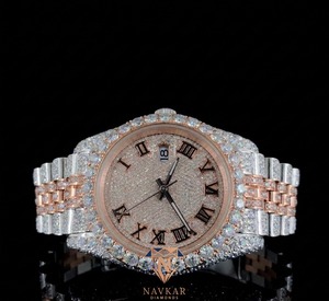 Montre de luxe de qualité supérieure en argent 925 avec diamants Moissanite VVS entièrement sertis, idéale pour les soirées et le quotidien, disponible en gros - Product Image 5
