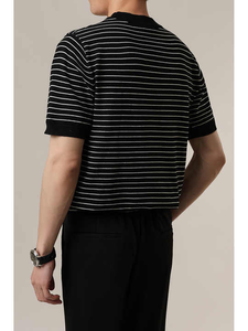 Camiseta de manga corta a rayas, 100% algodón suave, cuello redondo, corte regular, informal, tejida y transpirable para hombre. - Product Image 3