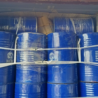 Latex de caoutchouc naturel liquide à haute teneur en ammoniac d'origine vietnamienne, 60% DRC, centrifugé, fûts en acier bleus de 200 kg, Ngoc Chau, durée de conservation de 1 an