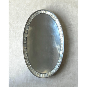 Tray Exquisite Stainless Steel Oval Shape Serving Tray With MOP Work Border For Kitchenware Hotel & Other Catering Service - Product Image 2