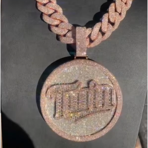 จี้เพชรโมอิสซาไนต์แบบกำหนดเอง VVS โรงงานผลิตจี้หรูหราสีโรสโกลด์ เงินแท้ 925 สไตล์ฮิปฮอป เครื่องประดับผู้ชายชั้นดี - Product Image 1