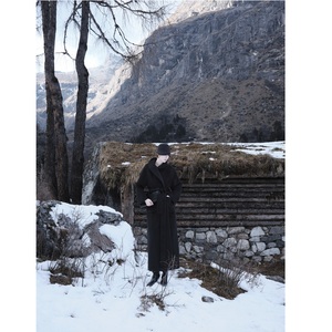 เสื้อโค้ทผู้หญิงมาใหม่สำหรับฤดูหนาว รุ่น AMELIE BELTED KIMONO COAT เป็นมิตรต่อสิ่งแวดล้อม พร้อมเข็มขัดหนาแบบกว้าง คอวี เสื้อแจ็คเก็ตและเสื้อโค้ทผู้หญิง - Product Image 1