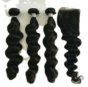 Mèches de cheveux humains indiens bruts bouclés vierges à ondulations profondes, provenant d'un seul donneur, cuticules alignées, noir naturel, style Remy Water Wave - Product Image 1