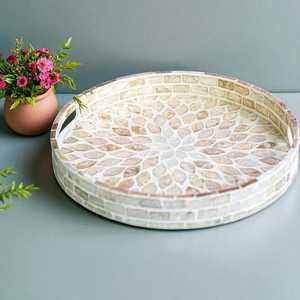 Plateau en bois avec mosaïque de nacre naturelle, plateau de service décoratif, plateau de présentation, organisateur de table de salon - Product Image 5