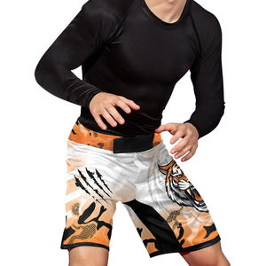 Pantalones Cortos de Entrenamiento MMA Premium para Artes Marciales, Grappling, Gimnasio, Fitness, Ropa Deportiva con Diseño de Sublimación Personalizado - Product Image 3