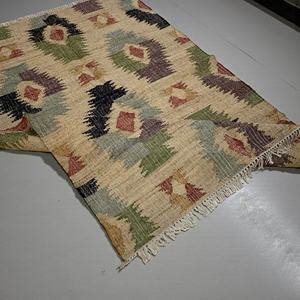 Tapis artisanal en jute naturelle, moderne et abstrait, écologique, antibactérien, adapté aux animaux domestiques, pour le salon et la décoration intérieure - Product Image 3