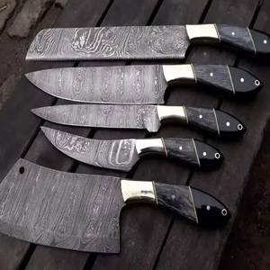Ensemble de couteaux de cuisine en acier Damas de qualité supérieure Pak Enterprises, couteaux de chef professionnels faits à la main, couteau à découper, manche en bois de noyer, 8 pouces - Product Image 4