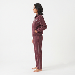 Conjunto Deportivo Casual para Mujer con Logotipo Personalizado, Chaqueta con Cierre Completo y Corte Regular, Lavado Ácido, Ribete en Contraste - Product Image 3