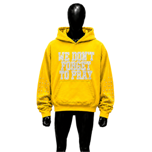 Sudadera con capucha cristiana al por mayor con cita de oración y detalles de tachuelas, cómoda, de corte holgado, con diseño llamativo en la manga. - Product Image 1