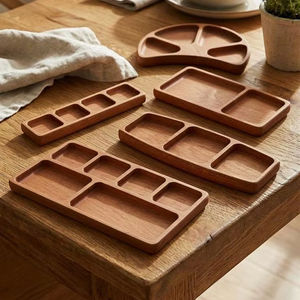 Plateau rustique en bois naturel, planche de service pour cuisine, table à manger, collations, fruits, pain - Product Image 4