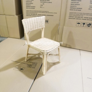 Silla Infantil de Ratán Hecha a Mano Estilo Boho para Alquiler, Decoración de Bodas y Fiestas de Cumpleaños de Lujo, Proveedor Mayorista de Muebles Infantiles - Product Image 1