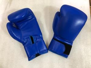 Guantes de Boxeo MMA de Piel de Vacuno con Logotipo Personalizado para Gimnasio, Club, Escuela, Sparring, Venta al Por Mayor - Product Image 4