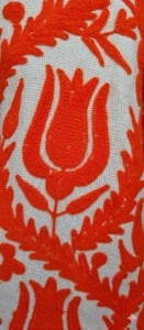 Chaqueta Larga de Algodón Blanco para Mujer, Estilo Suzani, con Bordado Floral Naranja, Cuello Alto Bohemio, Manga Larga, Ropa de Invierno - Product Image 5