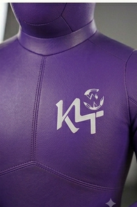 KLTW INT'L Mannequin de boxe en PVC violet, rempli, durable, semelle extérieure en caoutchouc de 2 kg, équipement d'entraînement pour la pratique des arts martiaux pour adultes - Product Image 4