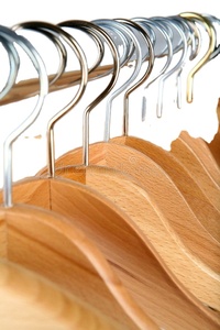 Perchas de Madera para Ropa y Bolsos, Venta al por Mayor, para Exhibir en Armarios o Baños - Product Image 4