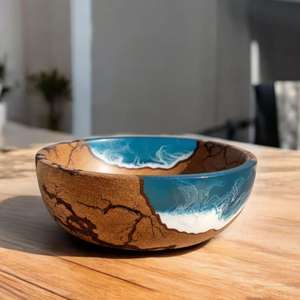 Bol décoratif en bois et résine, petit plat à bagues fait main, bol à bibelots bleu en résine époxy - Product Image 5