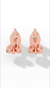 Boucles d'oreilles clous solitaires en diamant de laboratoire taille poire à trois griffes allongées et fluides, en or 14K, bijoux fins de luxe, fournisseur en gros - Product Image 2