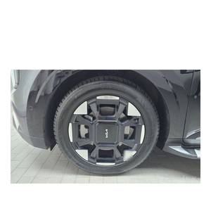 Kia Carnival 2024, Limusina de Techo Alto, 9 Pasajeros, Gasolina, Caja de Cambios Automática, Asientos de Cuero, Cámara Trasera, 46,587 km - Product Image 5