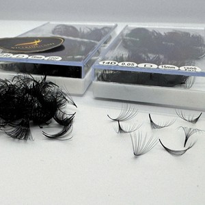 ขนตาปลอม VIETKINGLASH แบบสำเร็จรูป ทำมือจากขนมิงค์เทียม ต่อขนตาแบบธรรมชาติ นุ่ม สีดำด้าน บรรจุภัณฑ์กล่องพร้อมโลโก้สั่งทำได้ - Product Image 1