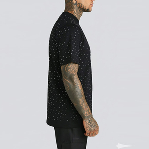 Camiseta Personalizada con Pedrería, Producción de Calidad de Exportación, Camiseta Urbana Oversize con Brillos, Colección Vanguardista de Moda - Product Image 2