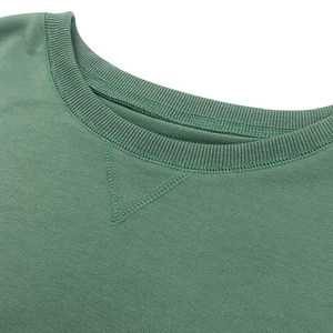 เสื้อสเวตเชิ้ตคอกลมโอเวอร์ไซส์สำหรับผู้หญิง แขนยาว สีเขียวล้วน ผ้าฝ้ายถัก ระบายอากาศได้ดี สวมใส่สบายๆ ในฤดูใบไม้ร่วง - Product Image 6