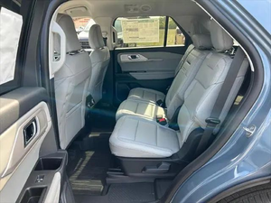 Ford Explorer 2026 Híbrido de Uso Industrial Pesado con 3 Años de Garantía, Personalizable ODM, SUV - Product Image 3