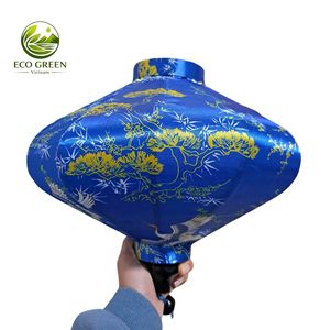 Linterna Decorativa Hecha a Mano de Seda de Hoi An, Vietnam, para Festivales, Fiestas, Bodas y Eventos - Product Image 2
