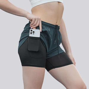Shorts Athlétiques Fluides 2-en-1 Confortables pour Femme – Légers, Respirants, Extensibles dans les Quatre Sens (Spandex/Nylon) – Idéaux pour le Yoga et les Loisirs Estivaux - Product Image 4