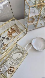 Boîte en verre carrée avec couvercle et cadre métallique, boîte de présentation en verre or/organisateur de bijoux, boîte de rangement décorative en verre - Product Image 3